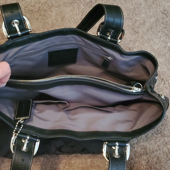 Coach Purse - Picture 2 of 4